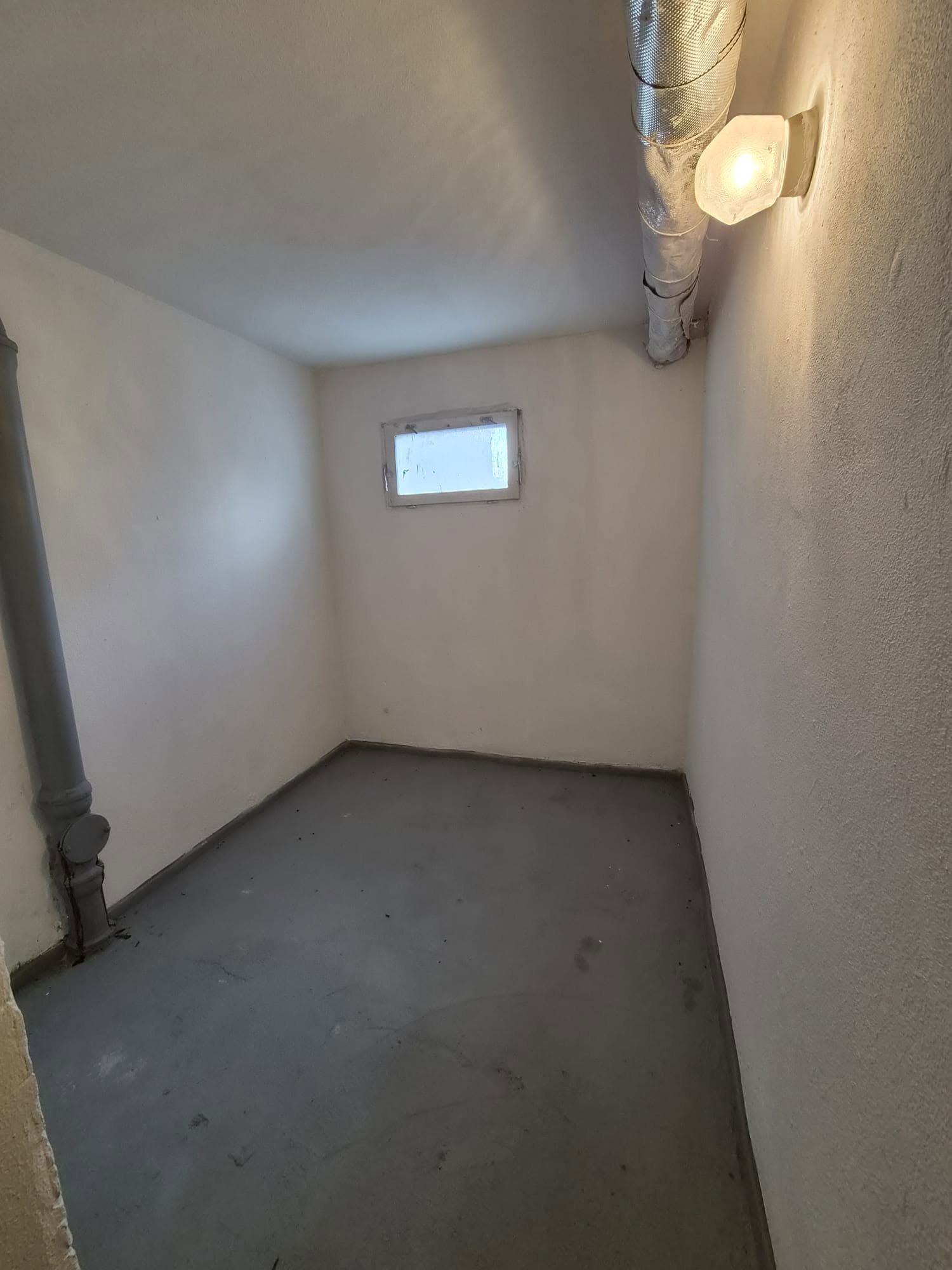 Apartament po generalnym remoncie w Kowarach z widokiem na góry w spokojnej okolicy