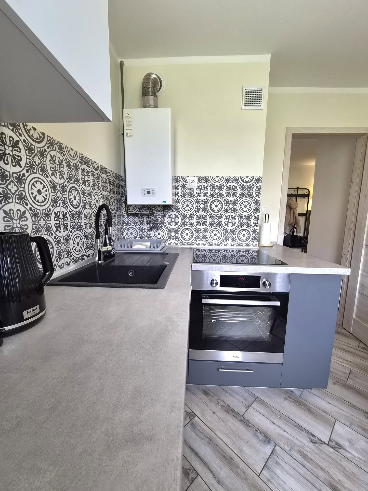 Apartament po generalnym remoncie w Kowarach z widokiem na góry w spokojnej okolicy