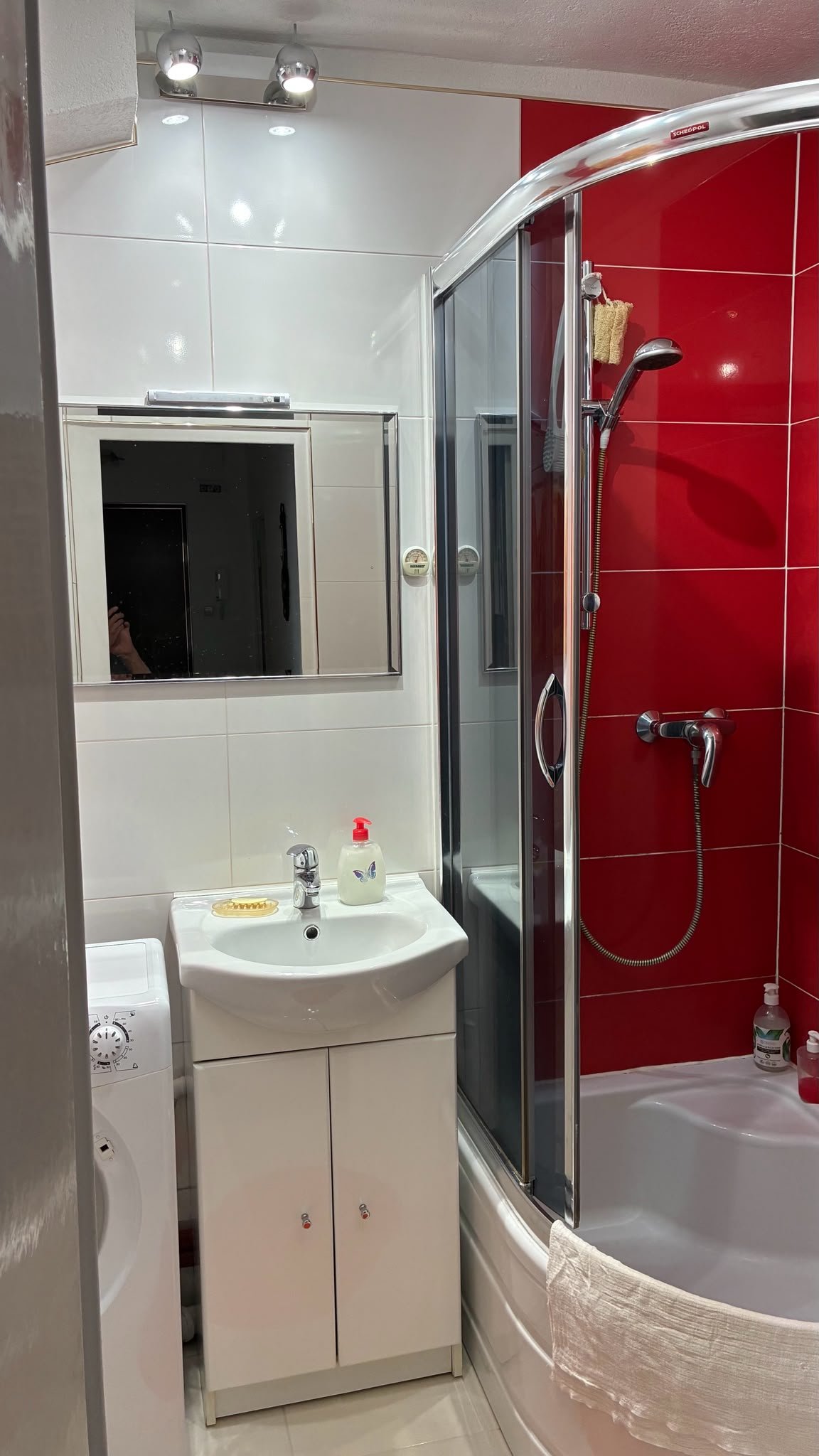 Jasne, zadbane mieszkanie 3-pokojowe z osobną kuchnią