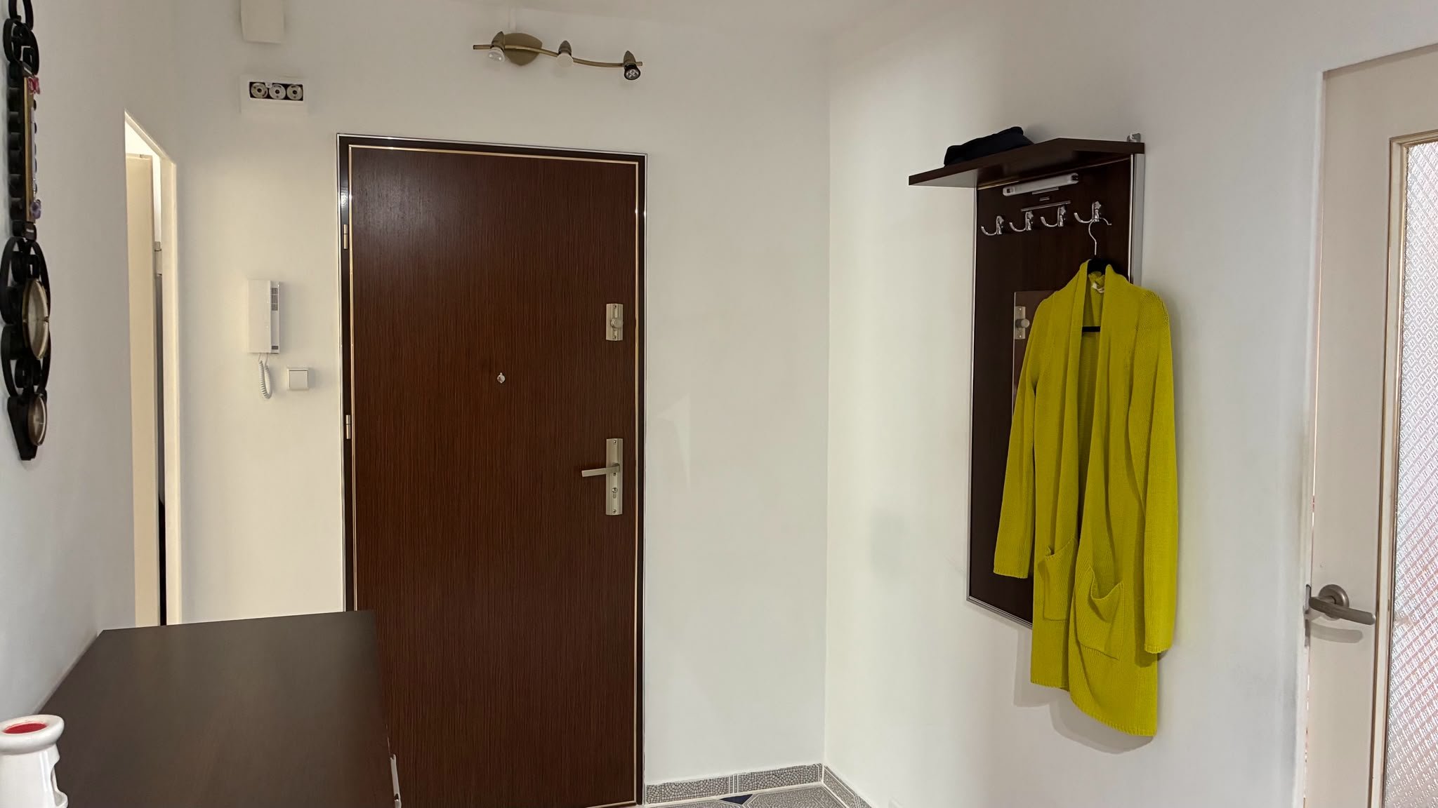 Jasne, zadbane mieszkanie 3-pokojowe z osobną kuchnią
