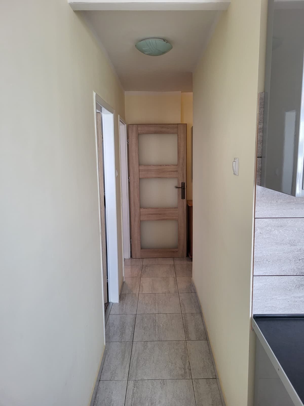 sprzedam 2 pokoje na zabobrzu, loggia i widok na góry