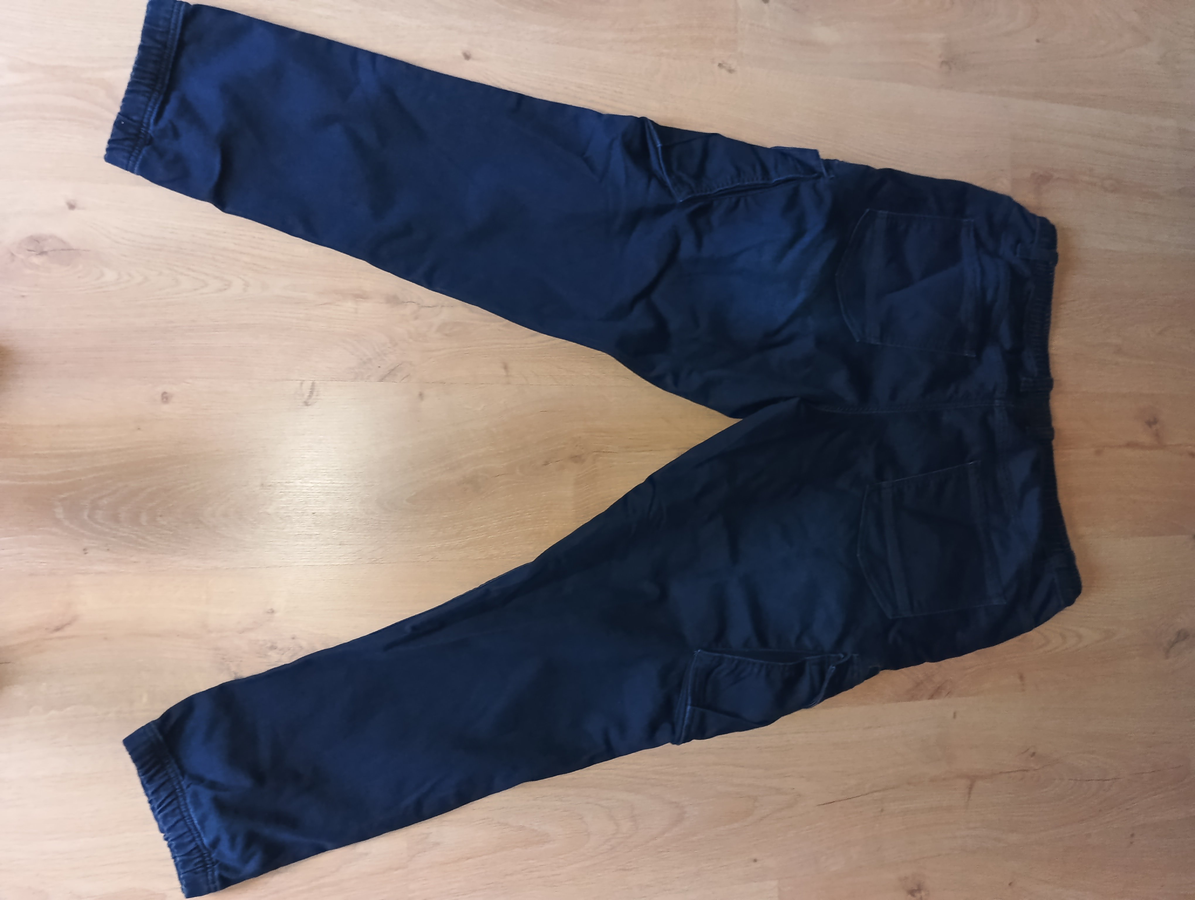 Nowe Spodnie jeans joggery