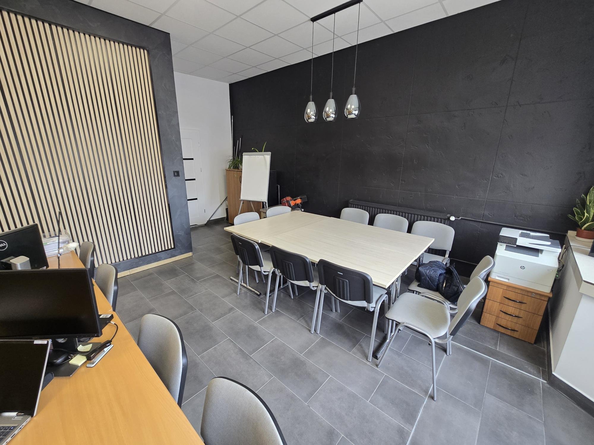 Lokal 30 metrów ul. Wiejska Jelenia Góra - WYNAJME