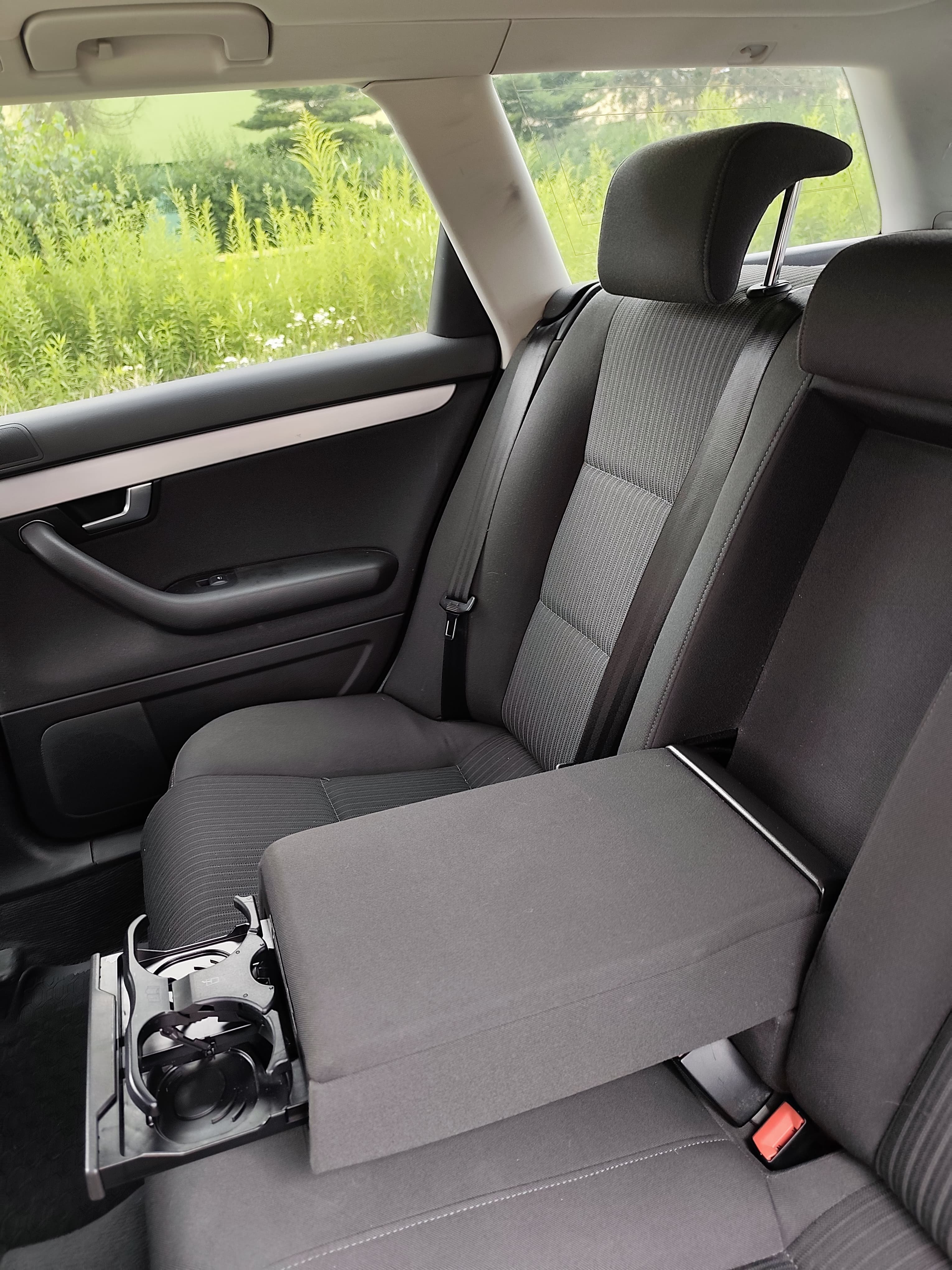 Sprzedam Audi A4 B7 Avant 2.0 benzyna + gaz