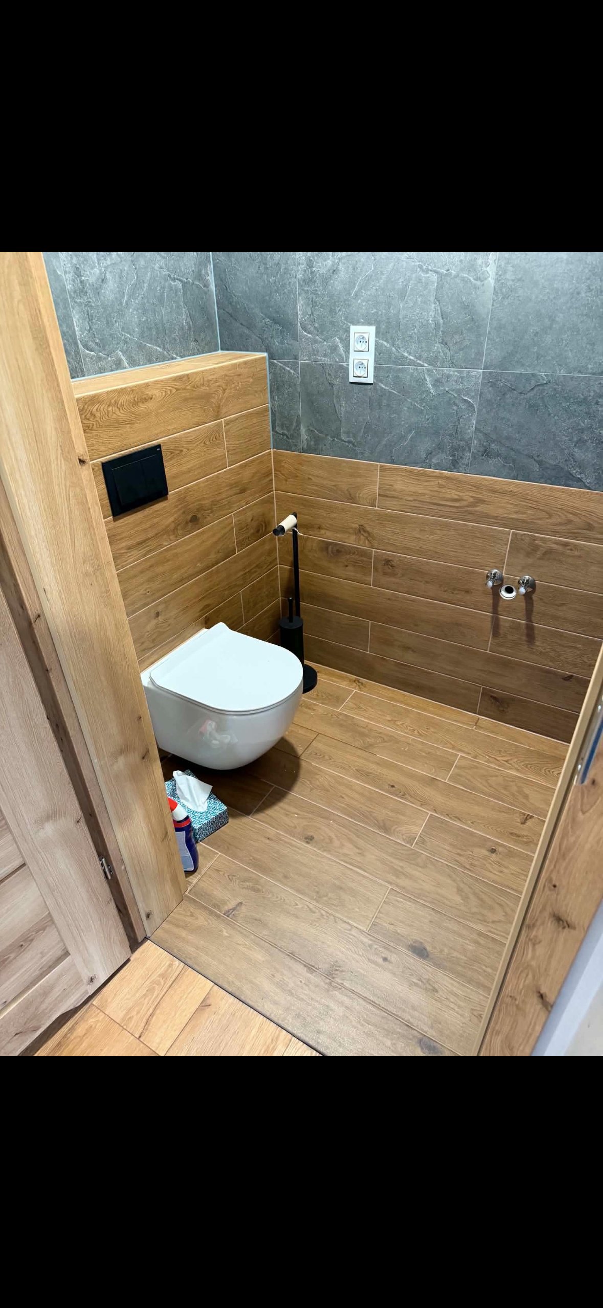 🚿 REMONTY ŁAZIENEK – KOMPLEKSOWE WYKOŃCZENIE  Oferujemy kompleksowe remonty i wykończenia łazienek dla domów, mieszkań oraz lokali użytkowych