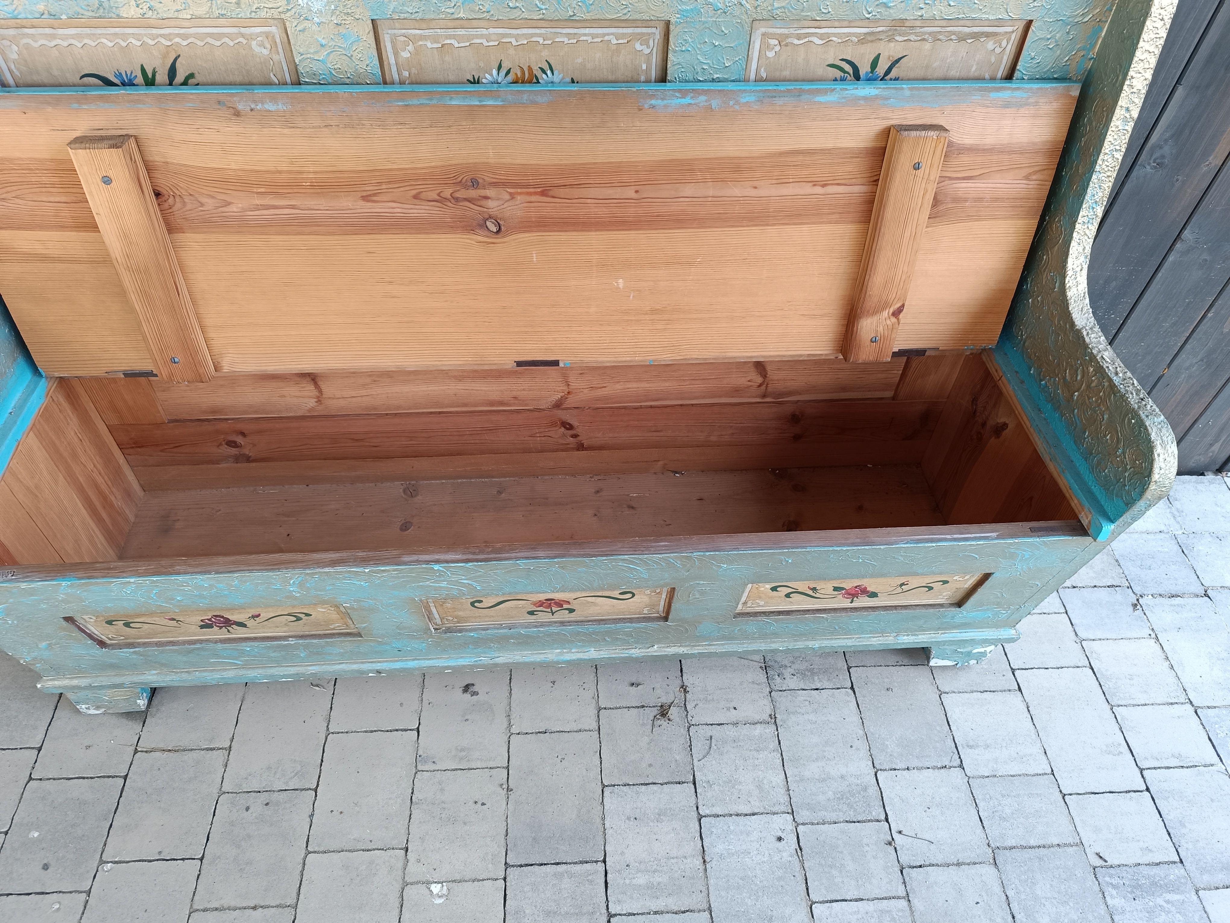 Piękna zabytkowa malowana ława