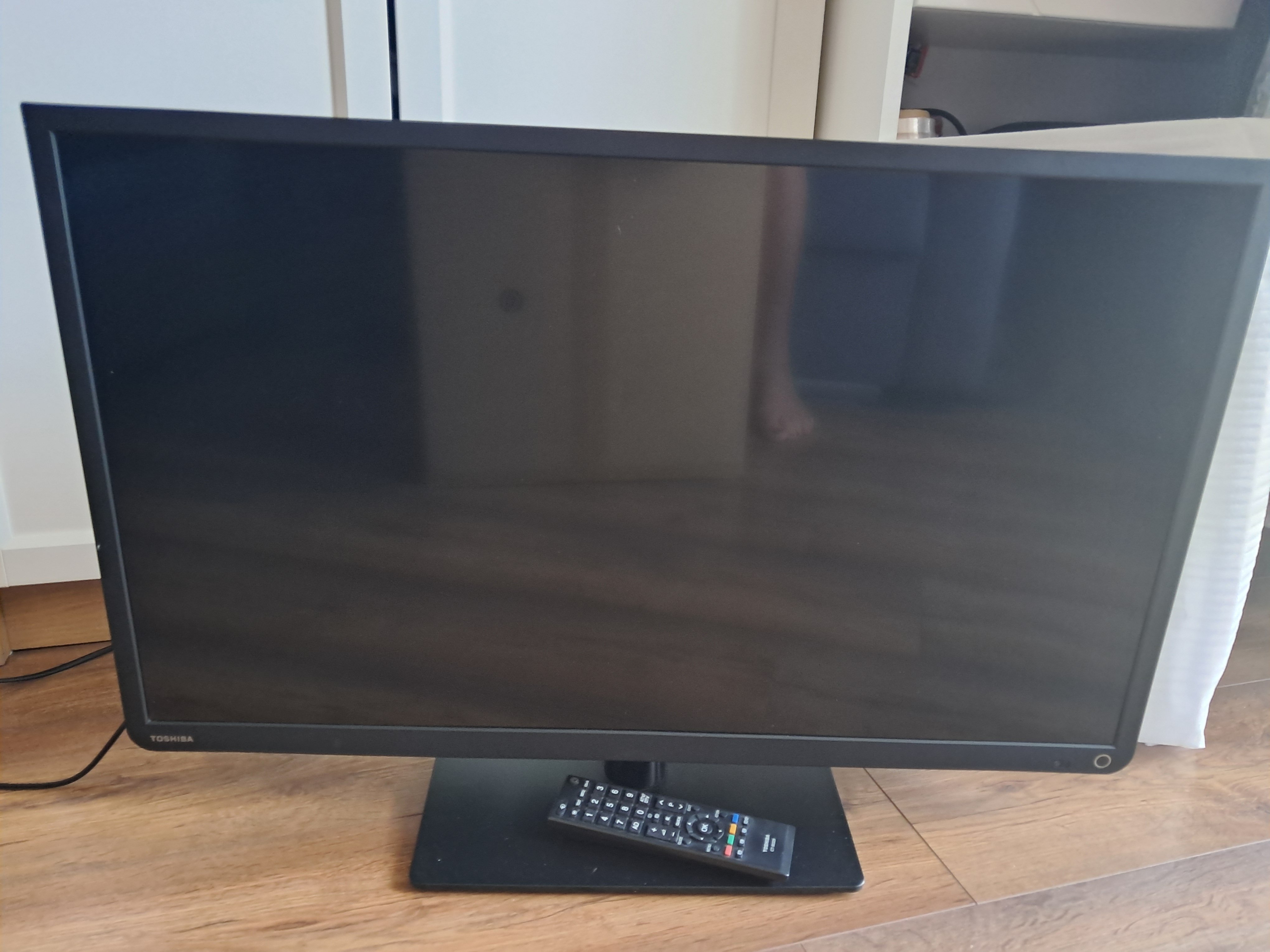 Telewizor TOSCHIBA 32cale