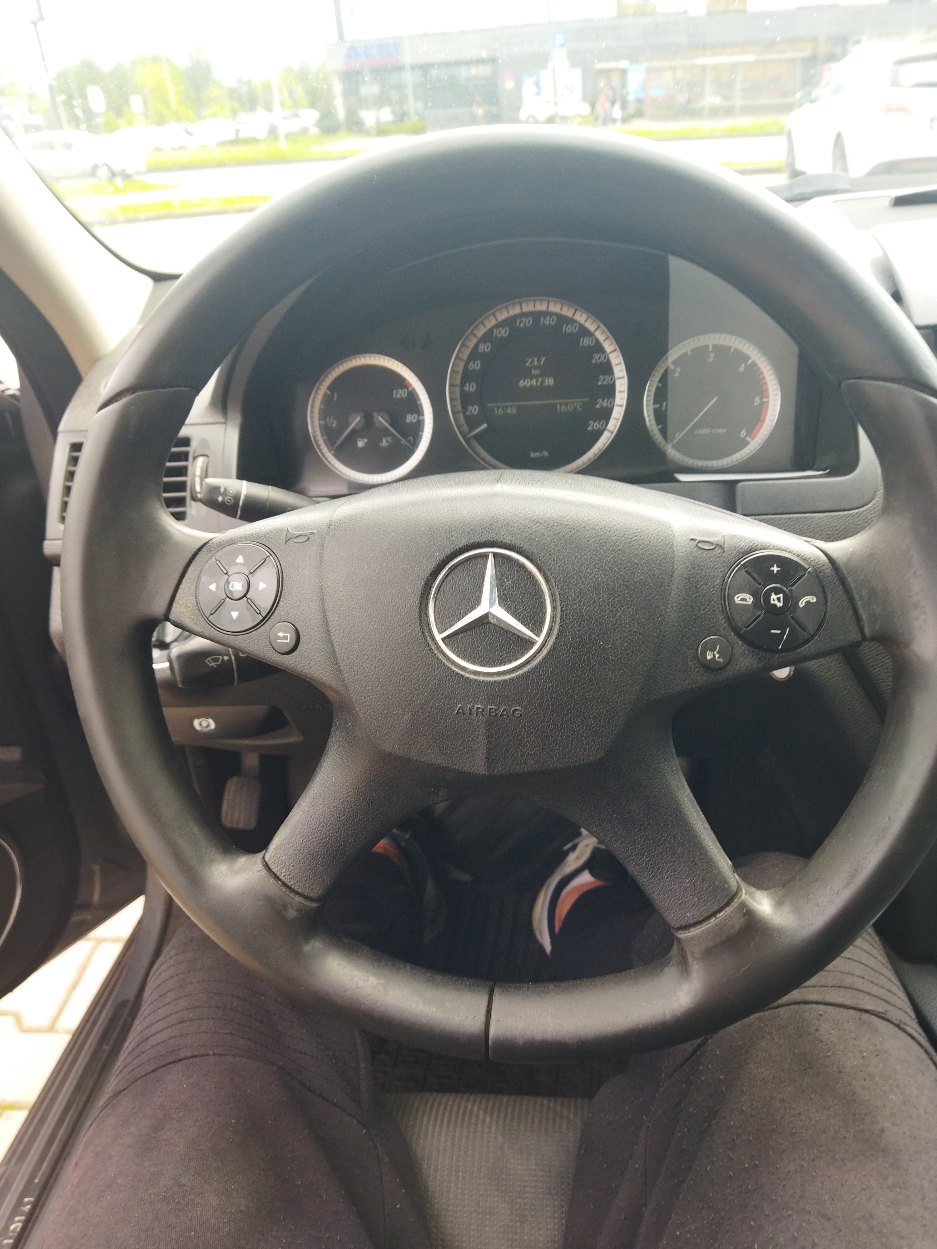 Sprzedam Mercedesa W204