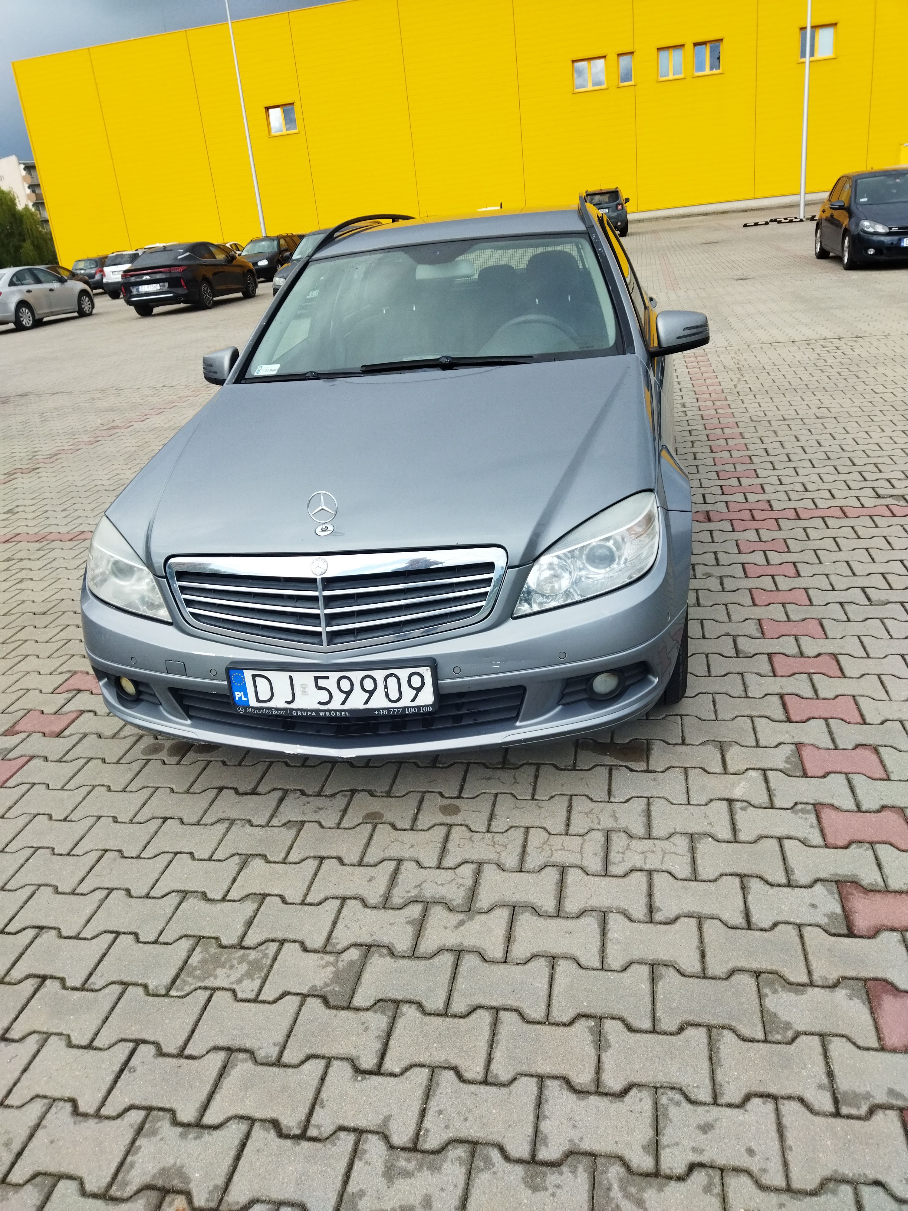 Sprzedam Mercedesa W204