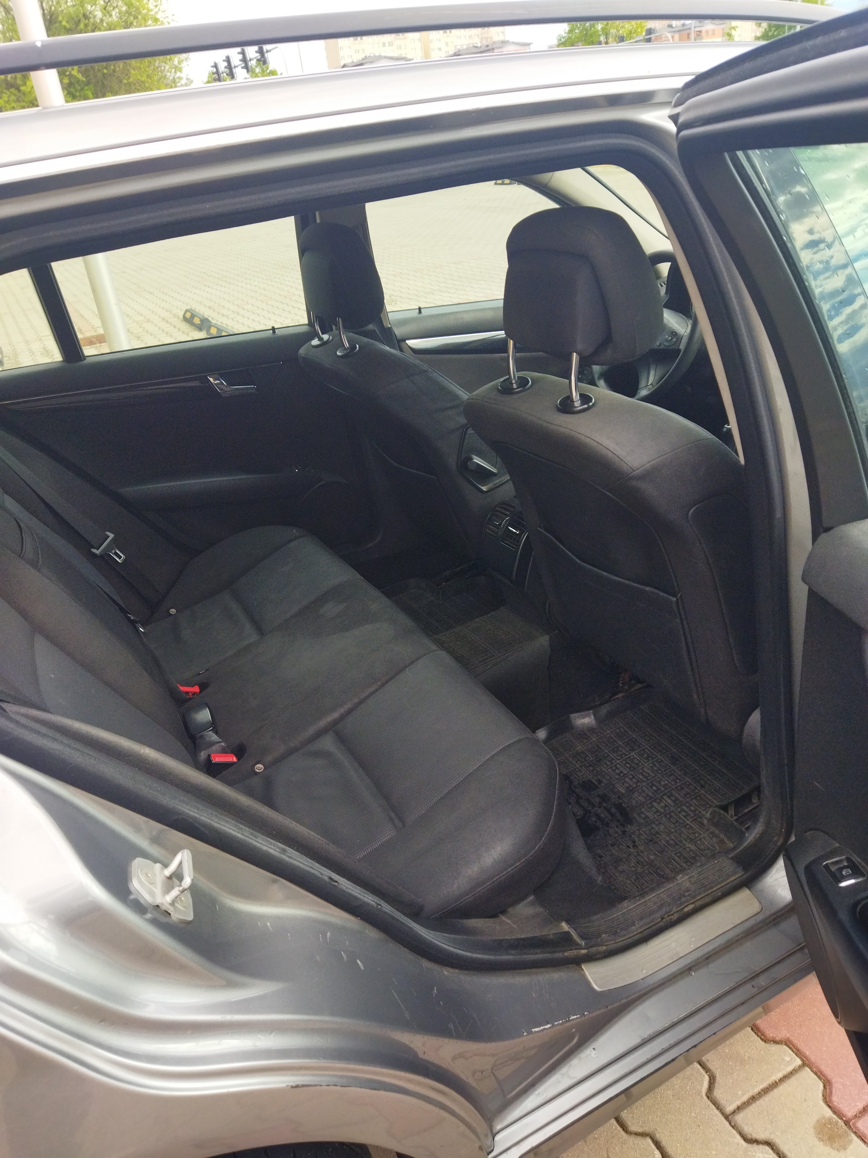 Sprzedam Mercedesa W204