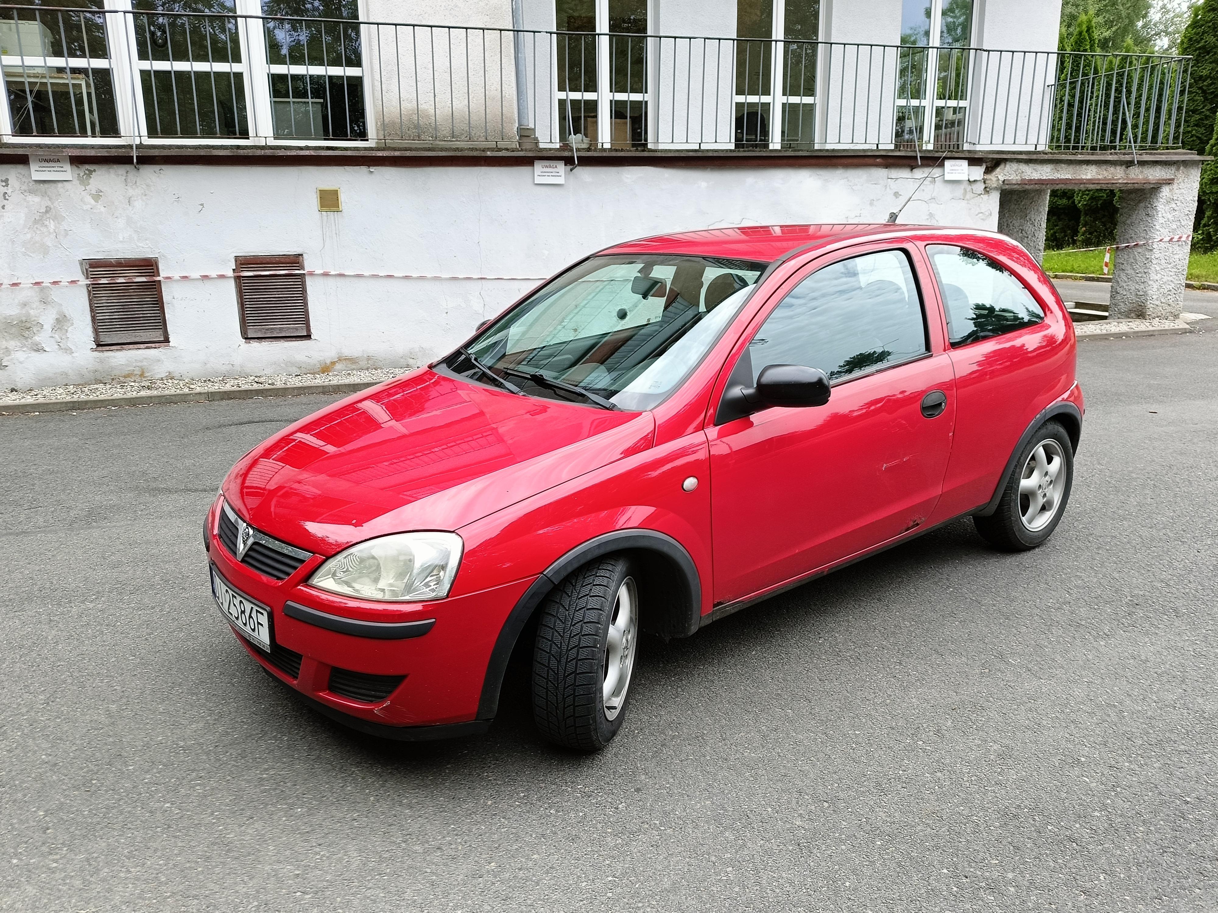 Opel Corsa C 1.0 + LPG 2005 rok w pełni sprawny 1800zł