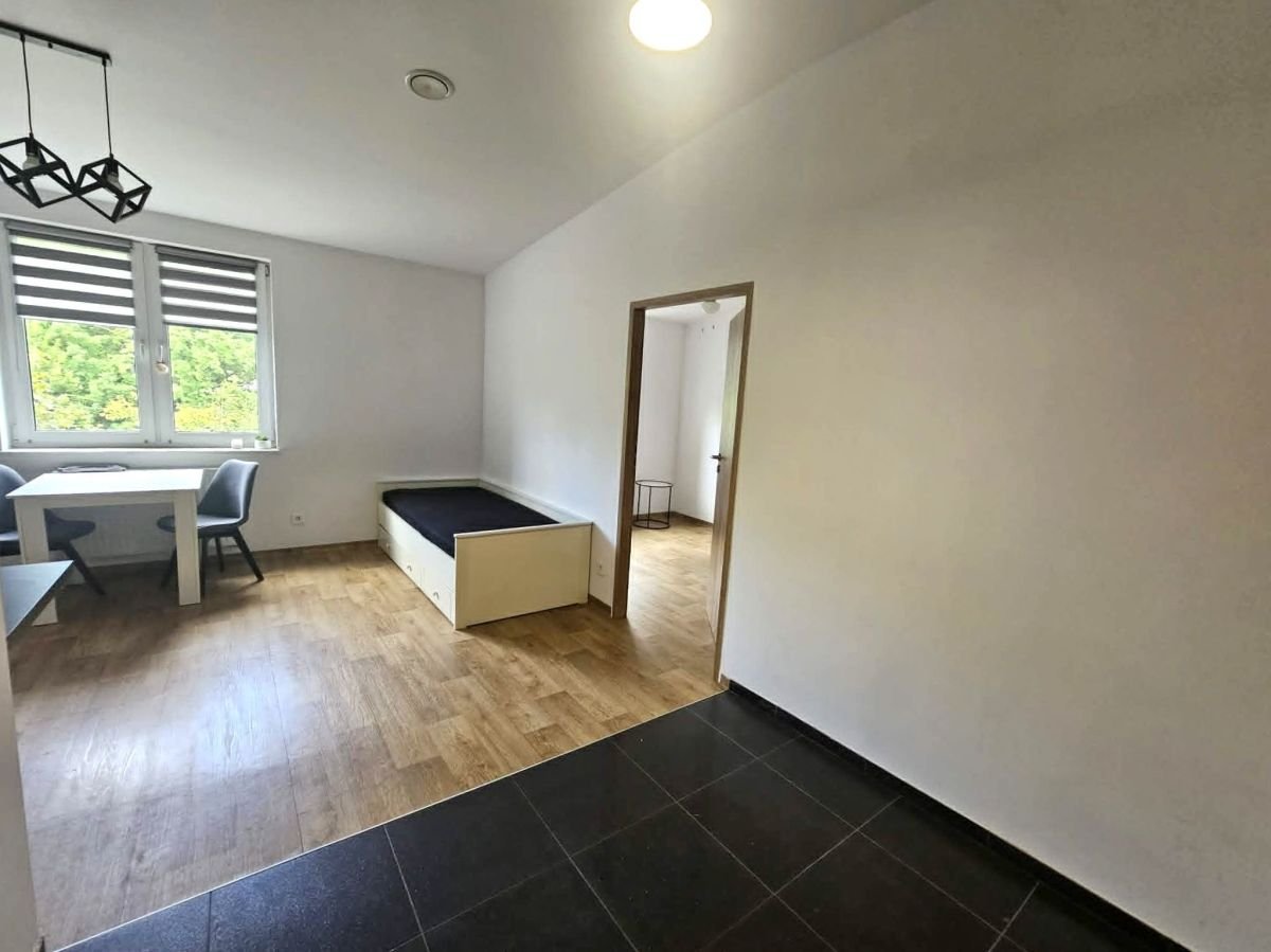 Apartament dwupokojowy w Cieplicach