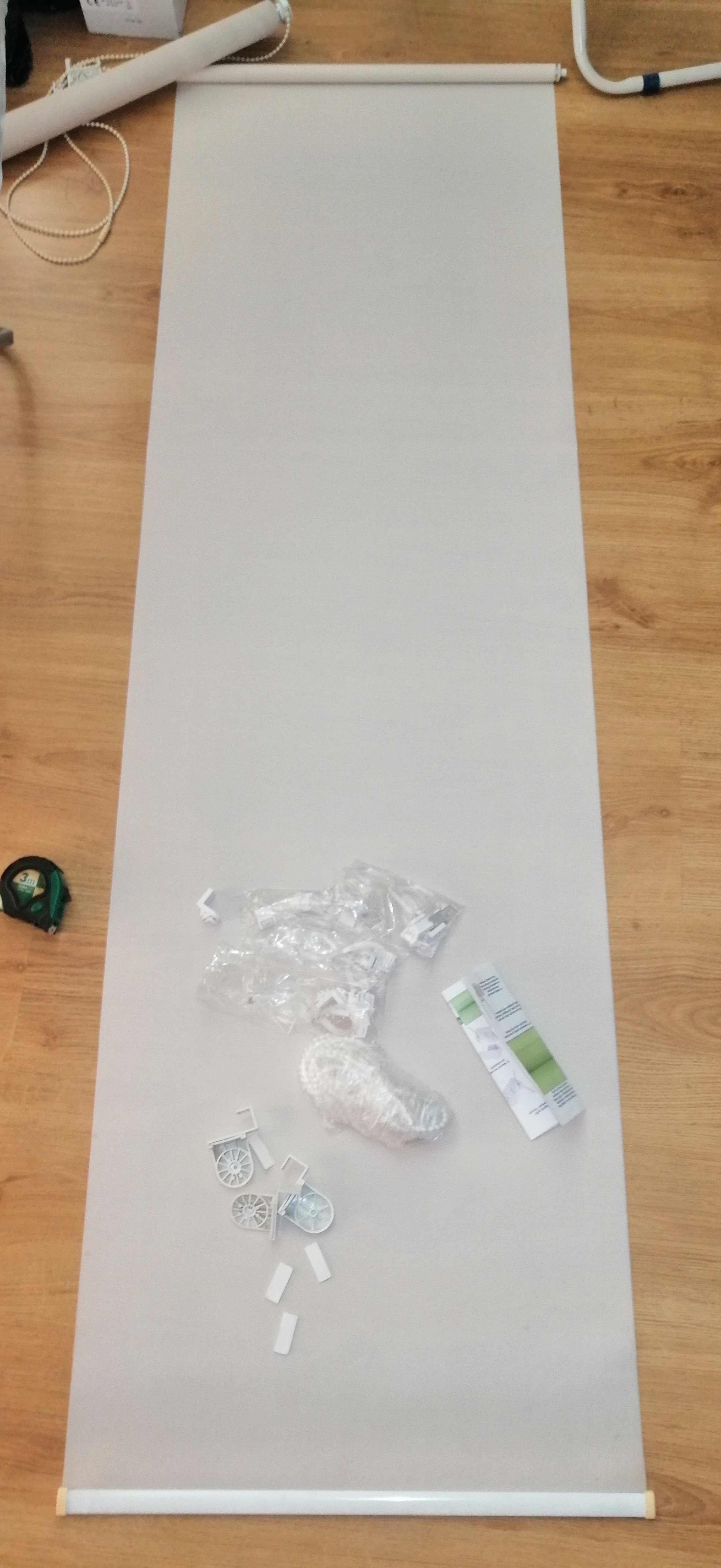 Sprzedam 2 używane rolety okienne 45x150cm