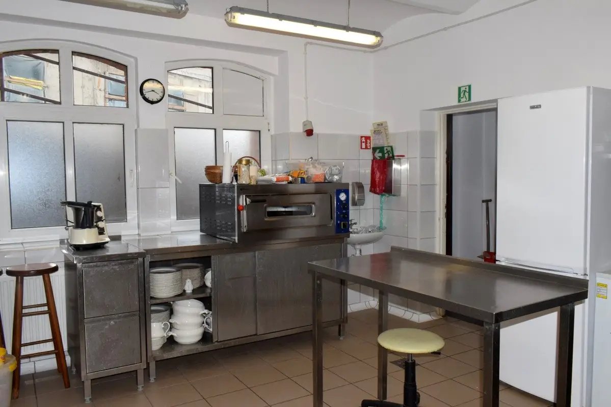 Sprzedam Willę z apartamentami na wynajem w centrum Szklarskiej Poręby