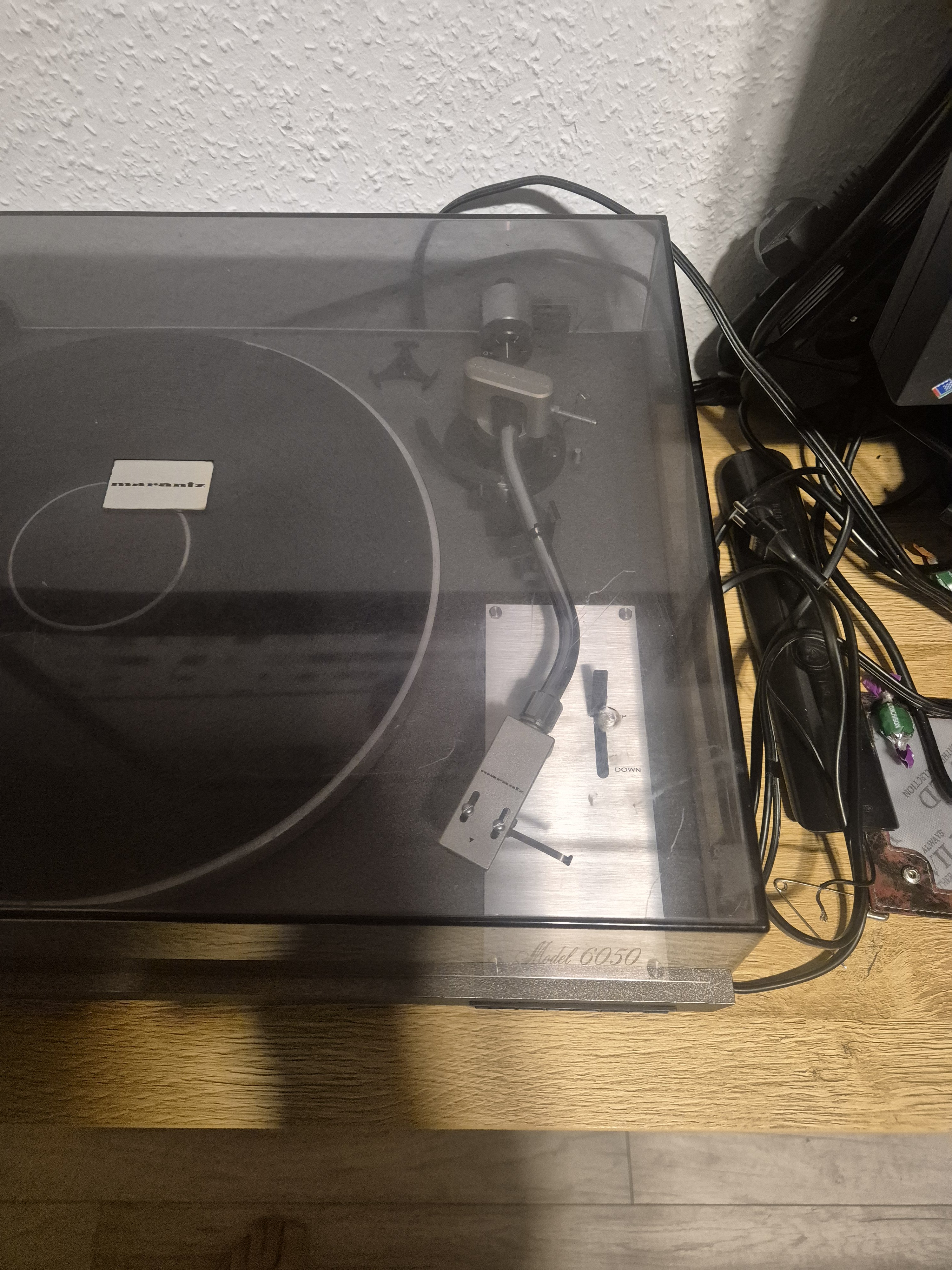 gramofon MARANTZ