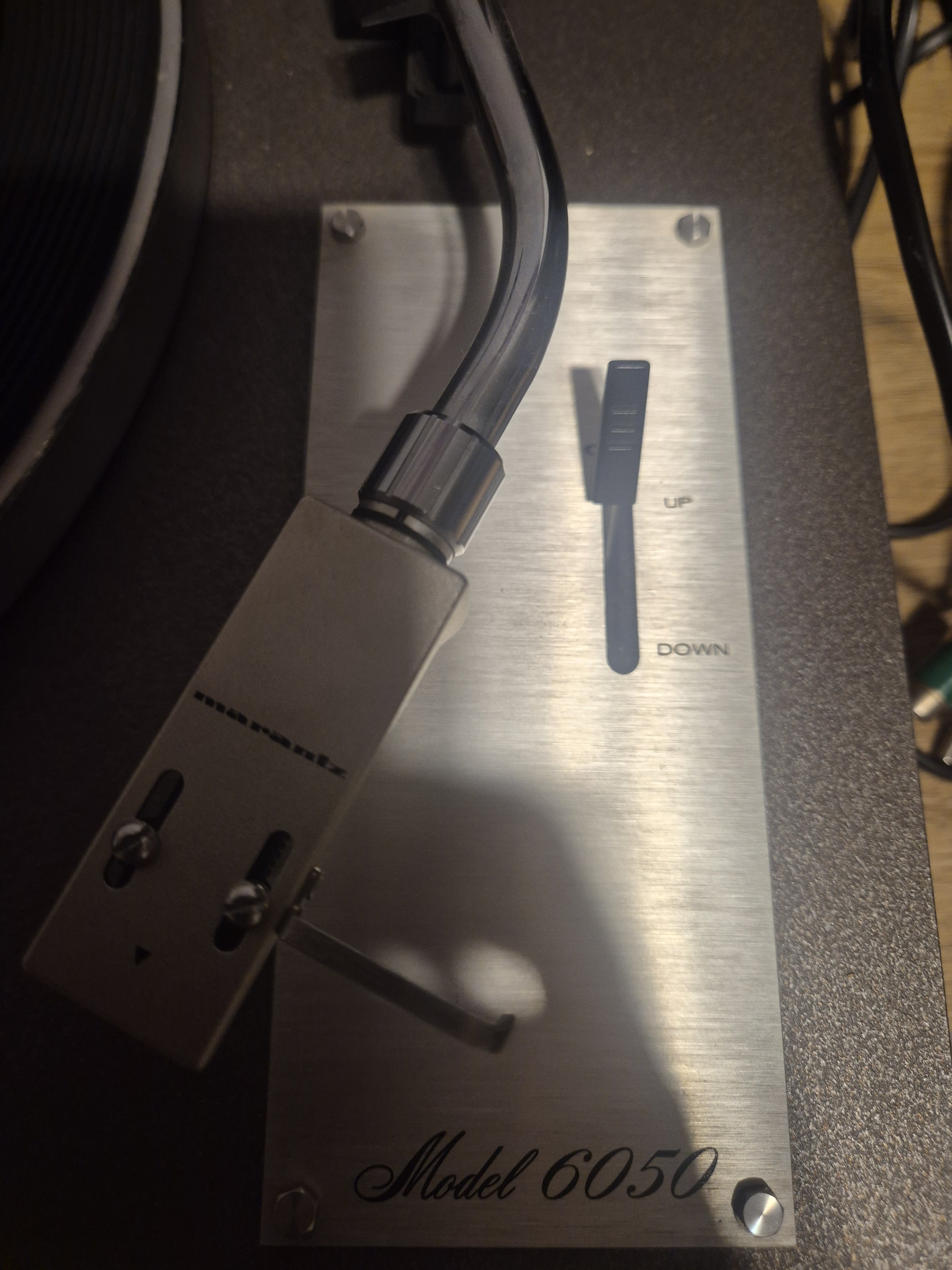 gramofon MARANTZ