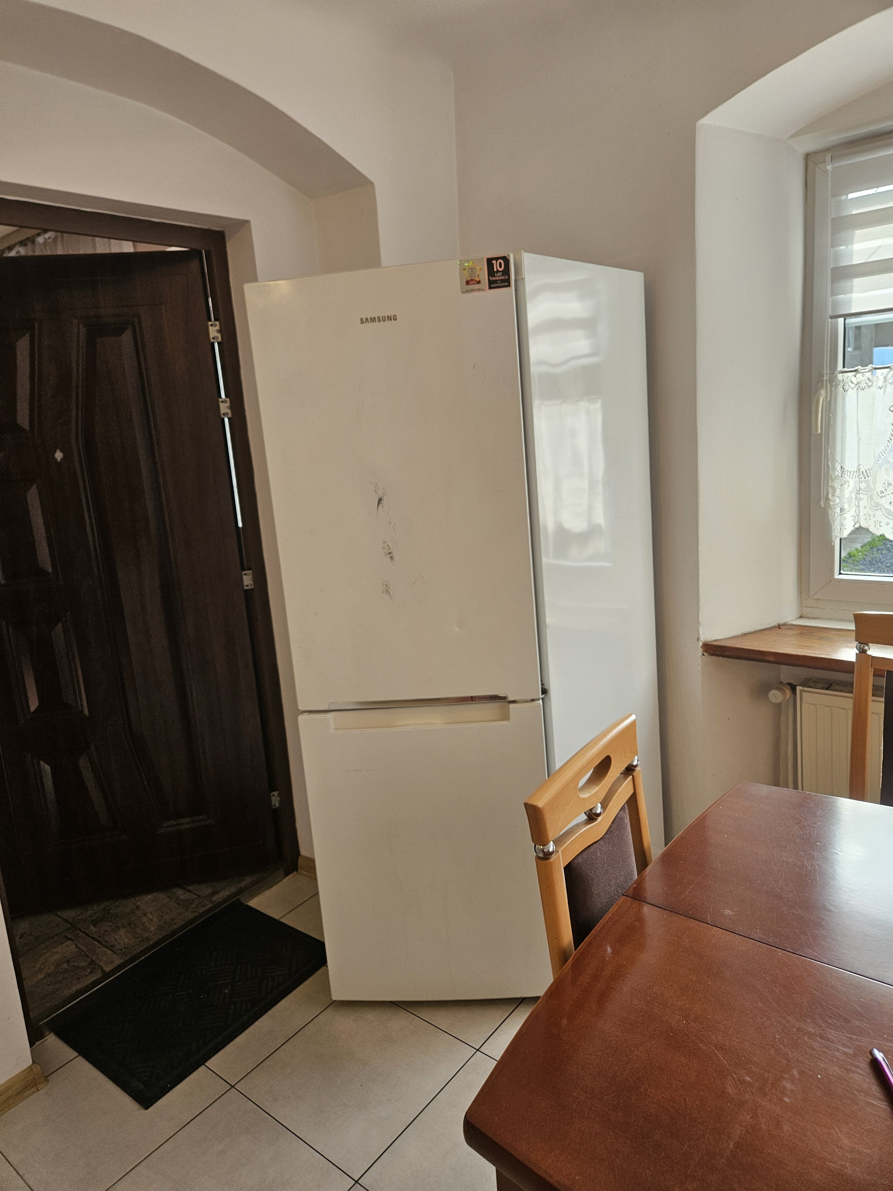 Mam do wynajęcia mieszkanie 2 pokojowe ponad 50 m2 w centrum Jeleniej Góry