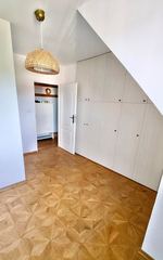 Atrakcyjne, dwupokojowe mieszkanie w świetnej lokalizacji.