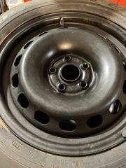 Sprzedam  4 felgi stalowe do Audi 100,200 .