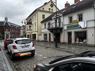 Sprzedam lokal handlowo-usługowy 2 centrum  Cieplic