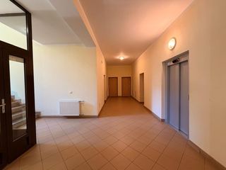 Park Sudecki M2 na parterze  + parking