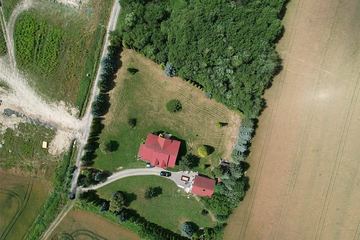 Wyjątkowe działki budowlane z widokiem na Karkonosze – Wojcieszyce, ul. Jodłowa