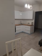 mam do wynajęcia dużą kawalerke na przedmieściu Ul. Gniatczyka 2