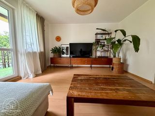 Piętro dwulokalowego domu na Wzgórzu Wandy z ogrodem!