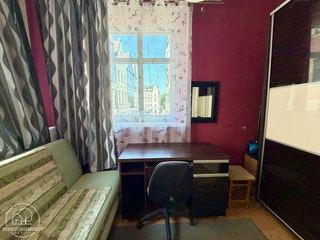 Dwupokojowe mieszkanie - idealne pod booking - 1piętro - Plac Ratuszowy - 285 tys!
