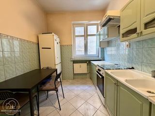 Dwupokojowe mieszkanie - idealne pod booking - 1piętro - Plac Ratuszowy - 285 tys!