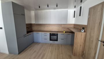 Lubawka. Komfortowe-3-pokojowe mieszkanie po remoncie, 260.000,-