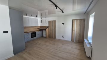 Lubawka. Komfortowe-3-pokojowe mieszkanie po remoncie, 260.000,-