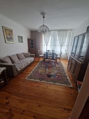 Wyjątkowe M3 w odrestaurowanej kamienicy w centrum miasta.