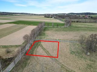 Działka budowlana 971 m2 z prądem - Zacisze