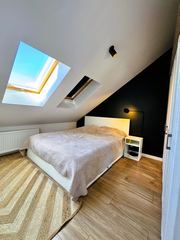 Nowoczesny i klimatyczny apartament dwupoziomowy w sercu Jeleniej Góry