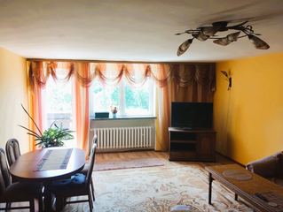Biuro Nieruchomości Lokum przedstawia: Przestronny dom z potencjałem aranżacyjnym | 170 m² | Jelenia Góra