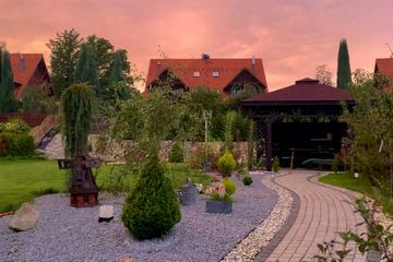 Bezczynszowe, dwupoziomowe M4,106m2,  własny ogród, wiata, komórka, altanka