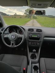 VW Golf 6 1.6 105 koni