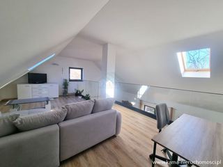 Komfortowe dwupoziomowe w Cieplicach