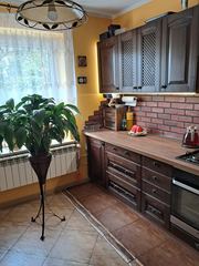Sprzedam bezczynszowe mieszkanie z ogródkiem w Łomnicy