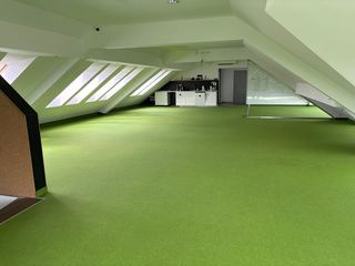 Do wynajęcia 128m2 powierzchni w nowoczesnym biurowcu w ścisłym centrum Jeleniej Góry - tylko 6400 zł netto +VAT!!
