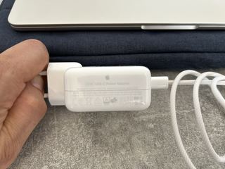 MacBook Air 13 jak nowy