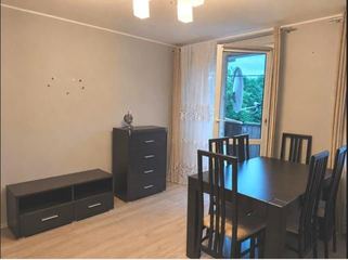 Na sprzedaż przestronne 3-pokojowe mieszkanie z balkonem-Zabobrze III