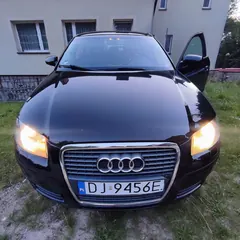 Audi A3 2.0 150 KM (P8) Ambiente Czarna 5 drzwi