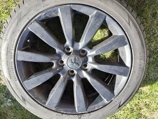 Sprzedam koła 18" z mitsubishi oryginalne