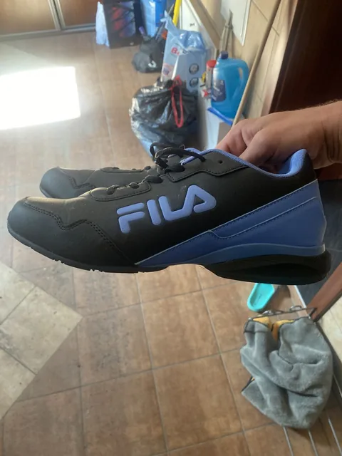 Nowe buty Fila 46