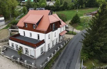Wspaniała willa w Przesiece - tuż przy szlaku na wodospad