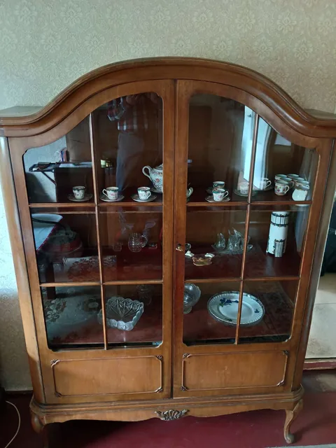 sprzedam biblioteczkę