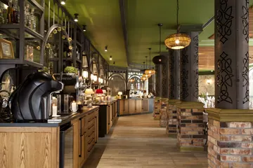 Kucharz popołudniowy Restauracja Piąta Pora Roku - Szklarska Poręba Resort Norweska Dolina