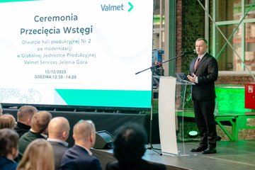 nowa-hala-w-jeleniej-gorze-120929